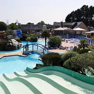 Charmant Bungalow En Camping 5* Avec Piscine Erdeven
